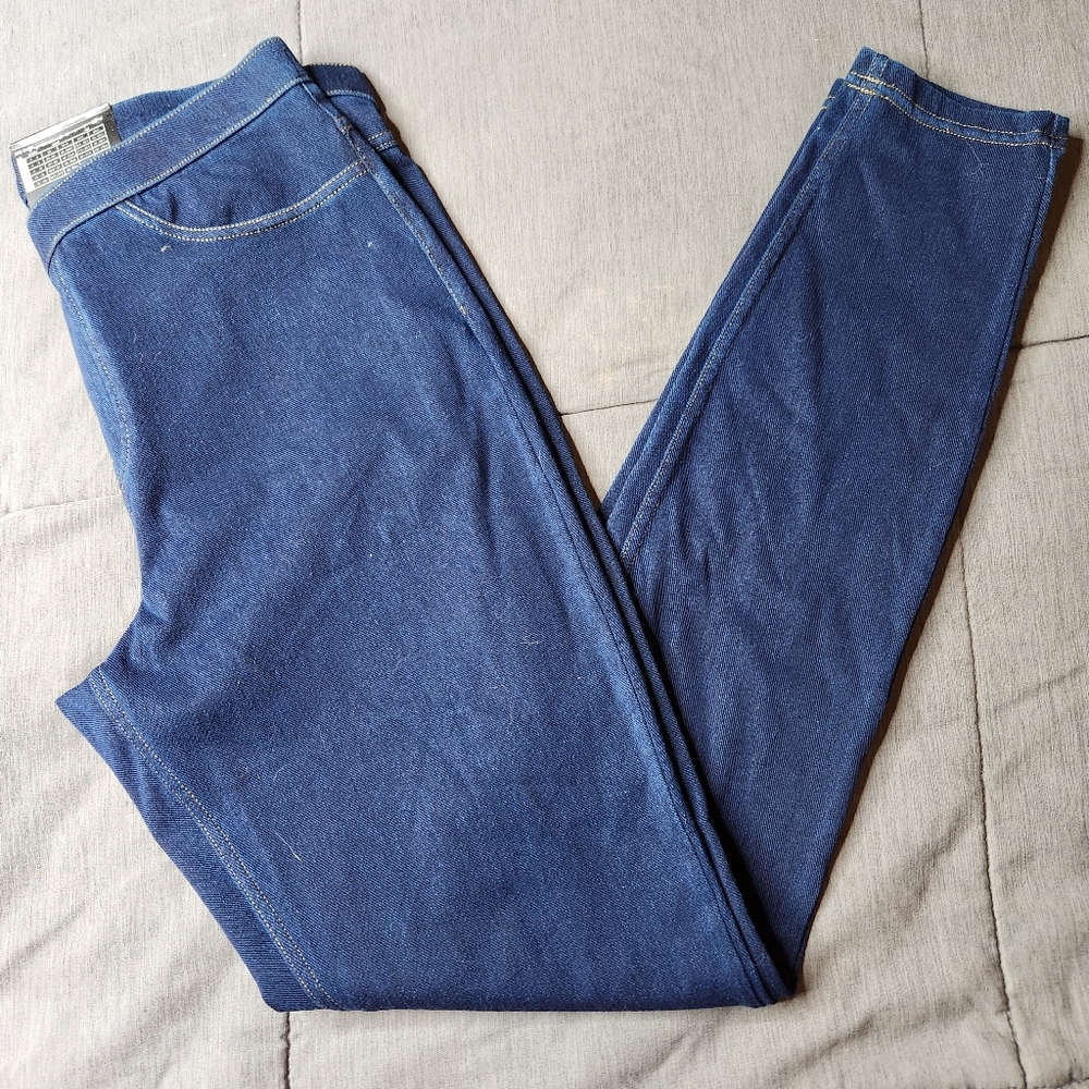 HUE Blue Jeggings